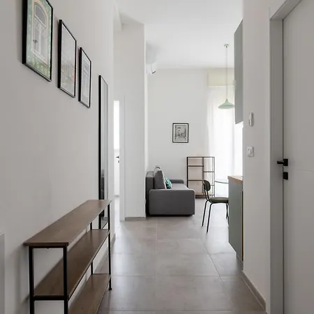 Urban Nest Artigiano House *