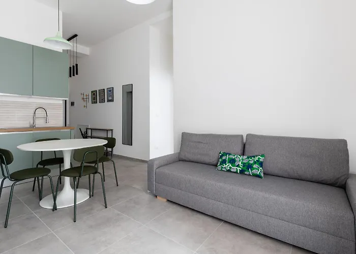 Urban Nest Artigiano House شقة
